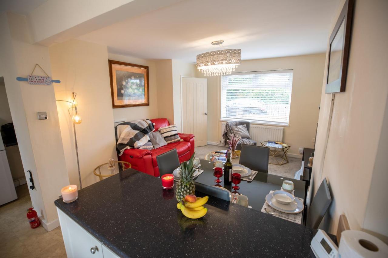 Og Stays Ii- 3Bedroom House Near Nissan & Stadium, Free Parking Sunderland  Luaran gambar